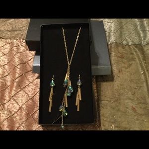 Gold and blue drop necklace and earrings set
